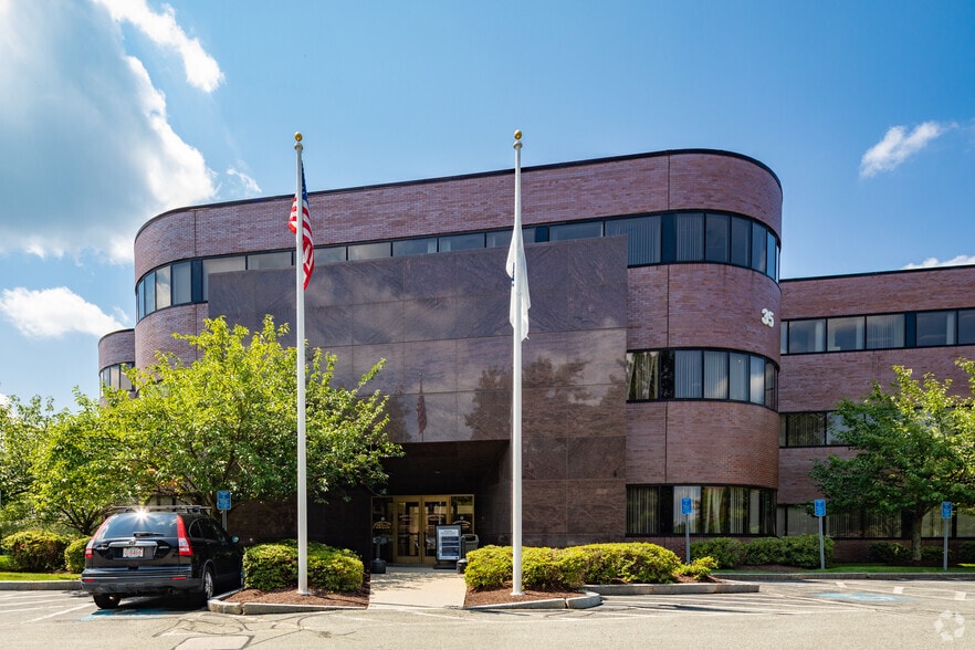 35 Shawmut Rd, Canton, MA to rent - Building Photo - Image 3 of 3