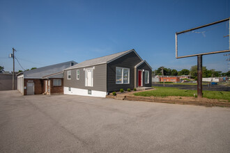 9464 Page Ave, Saint Louis, MO for sale Building Photo- Image 1 of 16