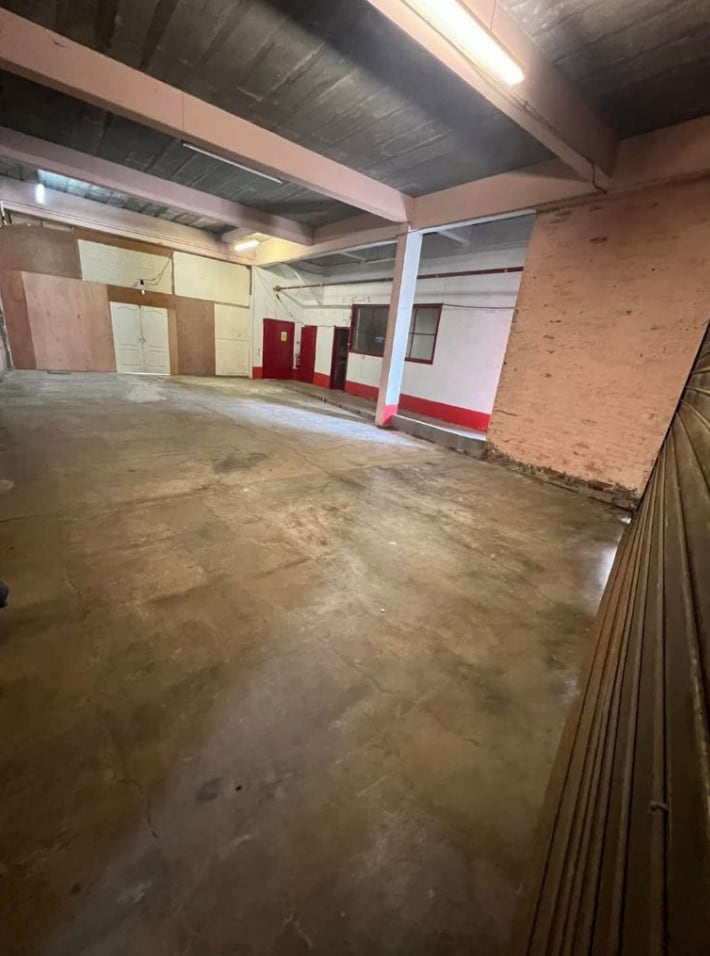 1-3 Burnbank Rd, Falkirk to rent Interior Photo- Image 1 of 2