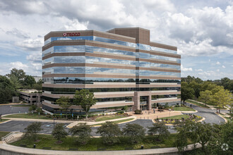 12150 Monument Dr, Fairfax, VA for rent Building Photo- Image 1 of 19