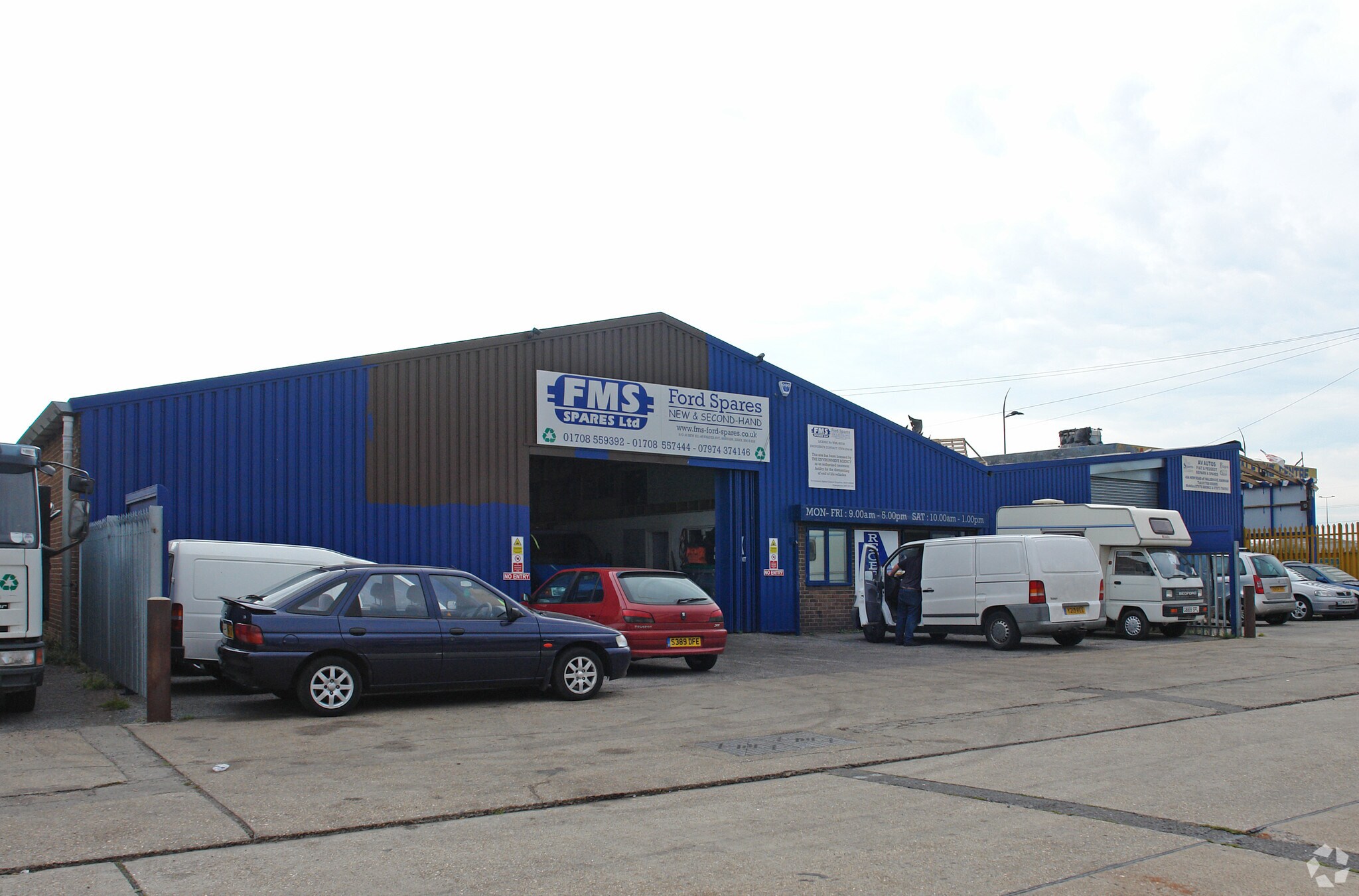 New Rd, Rainham for sale Primary Photo- Image 1 of 1