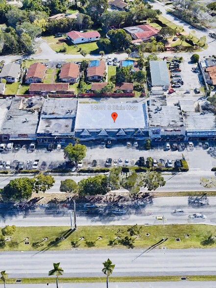 14301 S Dixie Hwy, Miami, FL for rent - Building Photo - Image 1 of 7