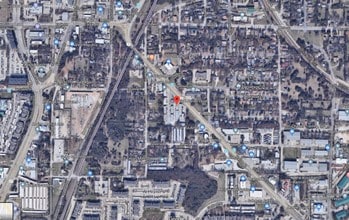 316 Dallas Dr, Denton, TX - AERIAL map view