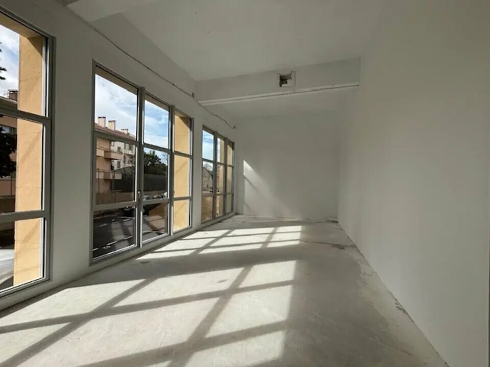 Office in Aix-en-Provence to rent Interior Photo- Image 1 of 5