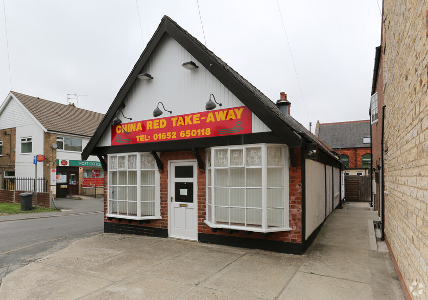 1 West St, Brigg to rent - Primary Photo - Image 1 of 3