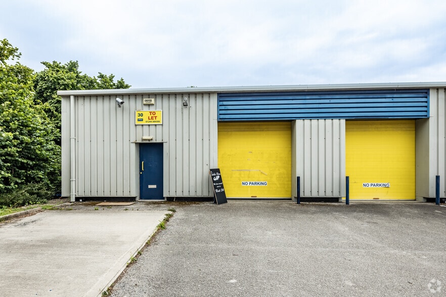 Minerva Ave, Chester to rent - Building Photo - Image 2 of 4