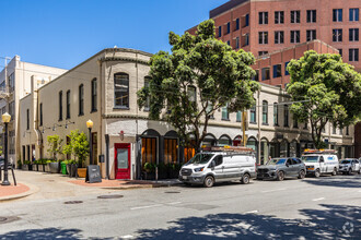 520-550 Washington St, San Francisco, CA for rent Building Photo- Image 1 of 12