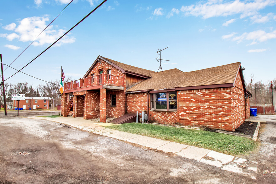 1130 Orchard Park Rd, Buffalo, NY for sale - Building Photo - Image 1 of 1