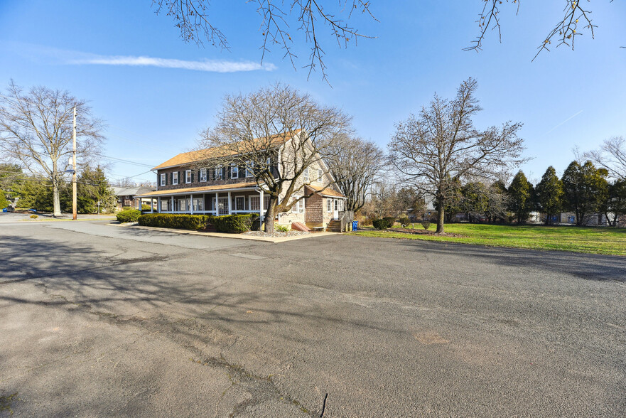 2139 US Highway 206, Belle Mead, NJ for sale - Building Photo - Image 3 of 30