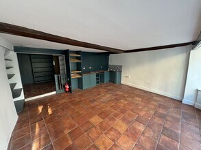 30 High St, Blakeney to rent Interior Photo- Image 2 of 4