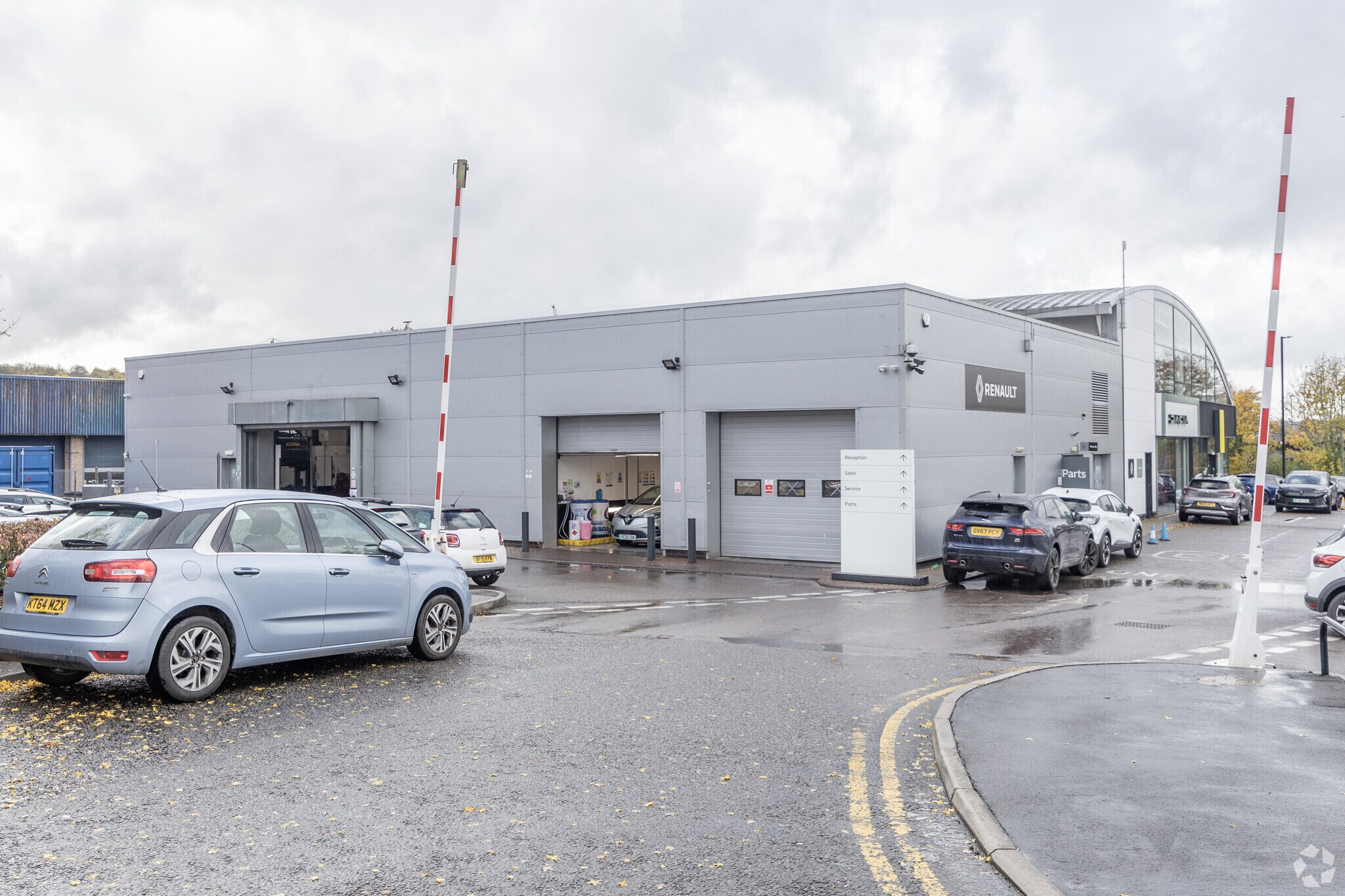 Pioneer Park, Bristol for sale Primary Photo- Image 1 of 1