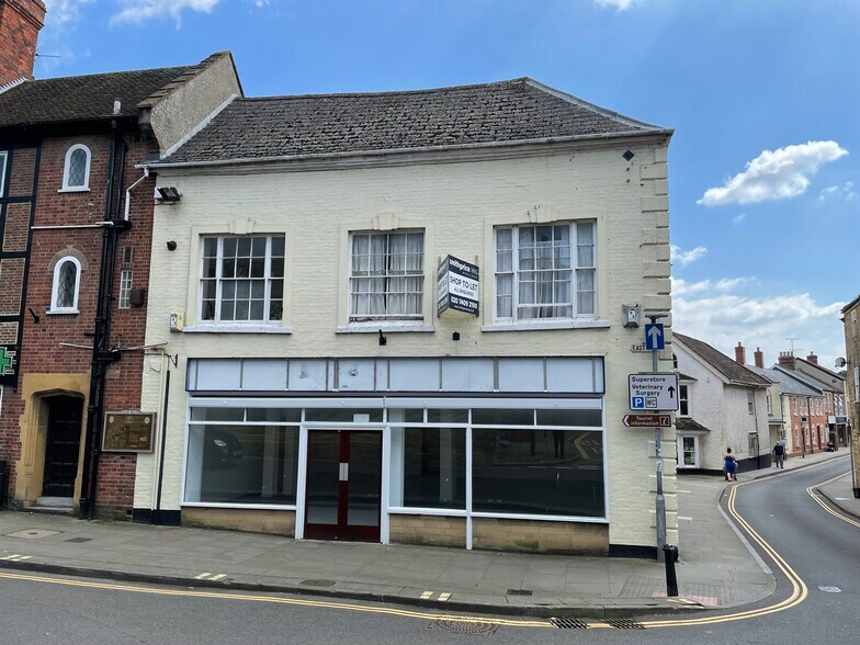 2 East St, Ilminster for sale - Building Photo - Image 1 of 1