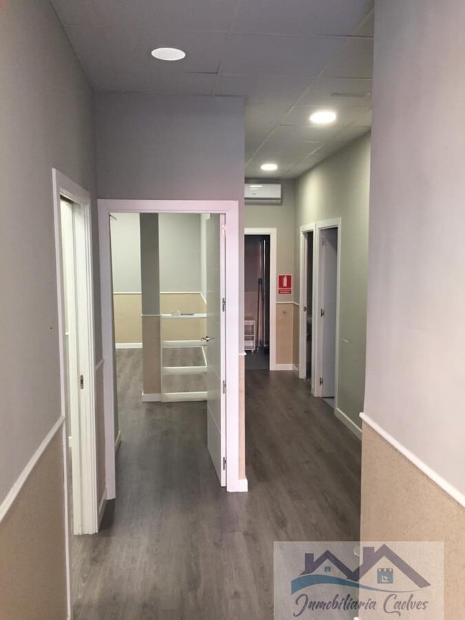 Pozuelo de Alarcón, MAD 28223 - Unit Puerta 01, Esc. 1 - - Interior Photo - Image 1 of 9