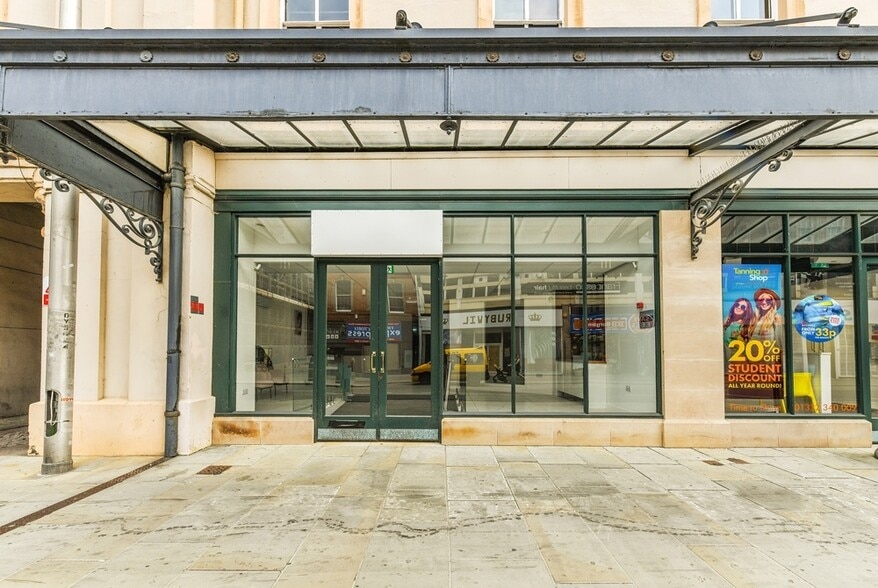 4 Victoria St, Derby to rent - Building Photo - Image 3 of 4