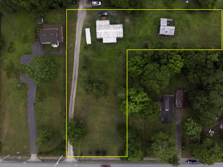 397 College Dr, Middleburg, FL for sale - Primary Photo - Image 1 of 2