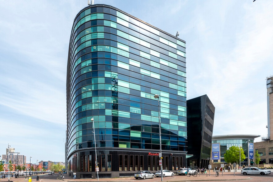 1 Lowry Plz, Salford to rent - Building Photo - Image 1 of 7