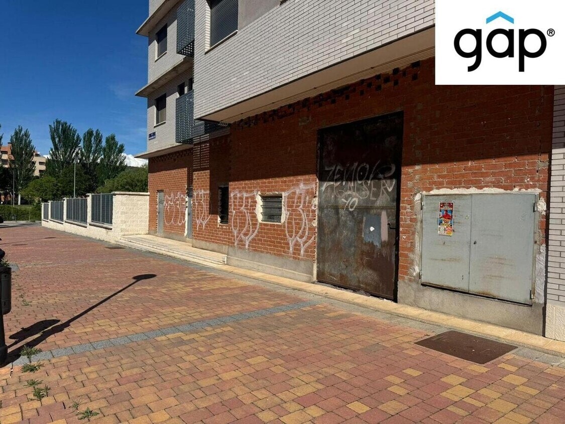 Retail in Cuenca, Cuenca to rent Interior Photo- Image 1 of 6