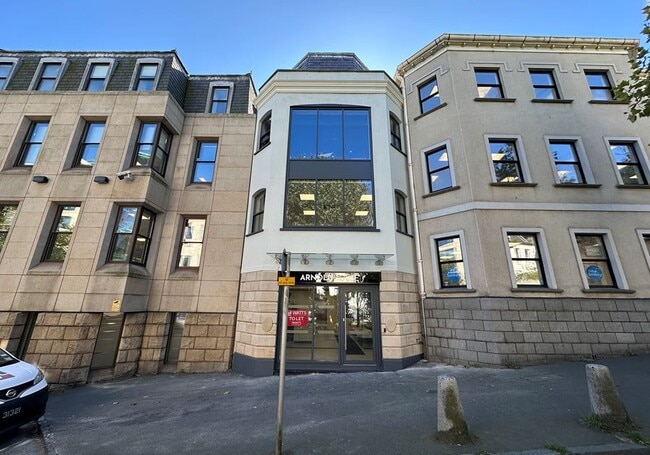 More details for St Julian's Ave, Guernsey - Office to Rent