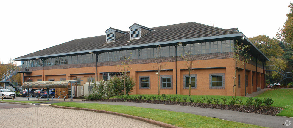 Threapwood Rd, Wythenshawe for rent - Building Photo - Image 3 of 4