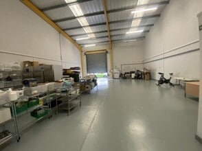 8 Westerton Rd, Broxburn to rent Interior Photo- Image 1 of 2