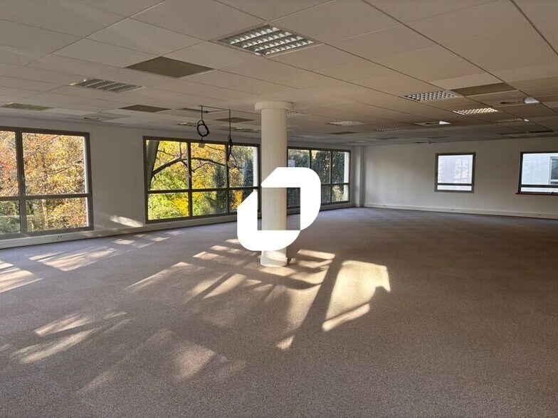 Office in Écully to rent - Interior Photo - Image 3 of 22