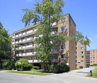 More details for 2 Grandstand Pl, Toronto, ON - Build-to-Rent for Sale