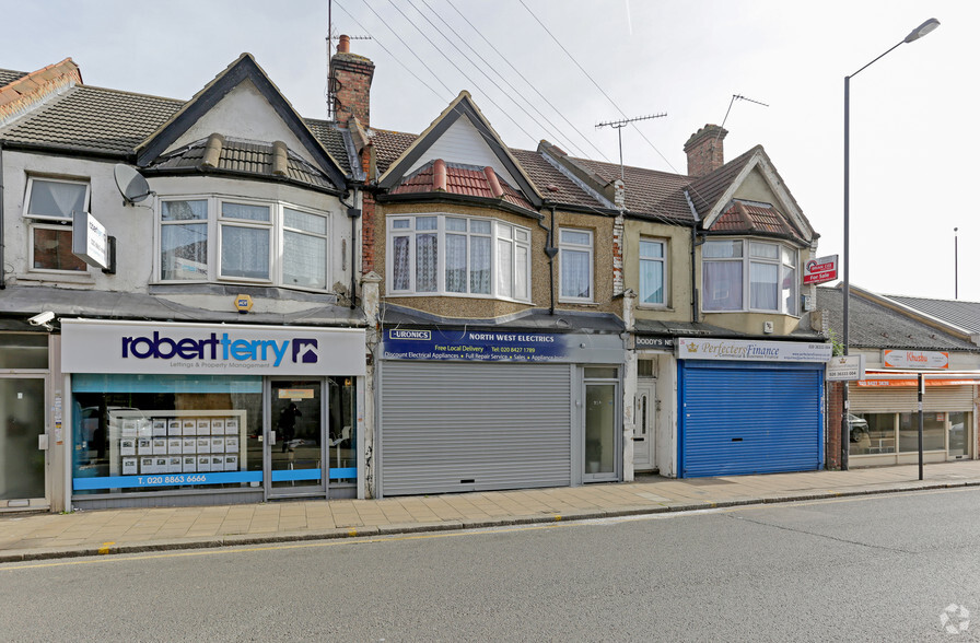 23 Masons Ave, Harrow for rent - Primary Photo - Image 1 of 2