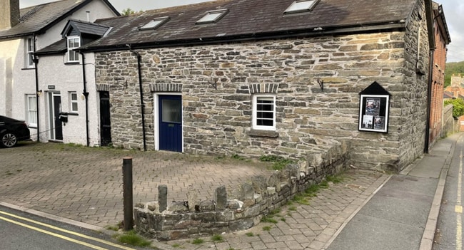 More details for West St, Rhayader - Retail to Rent