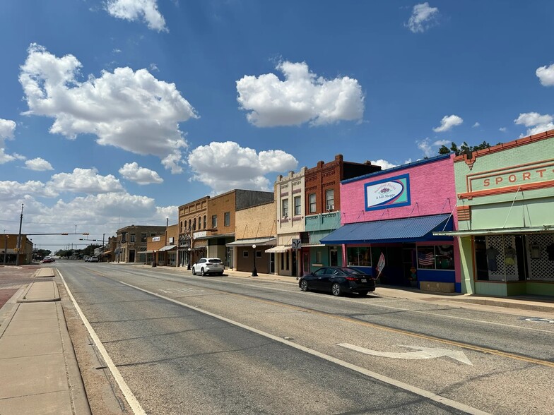 410 N 1st St, Haskell, TX for sale - Building Photo - Image 2 of 21