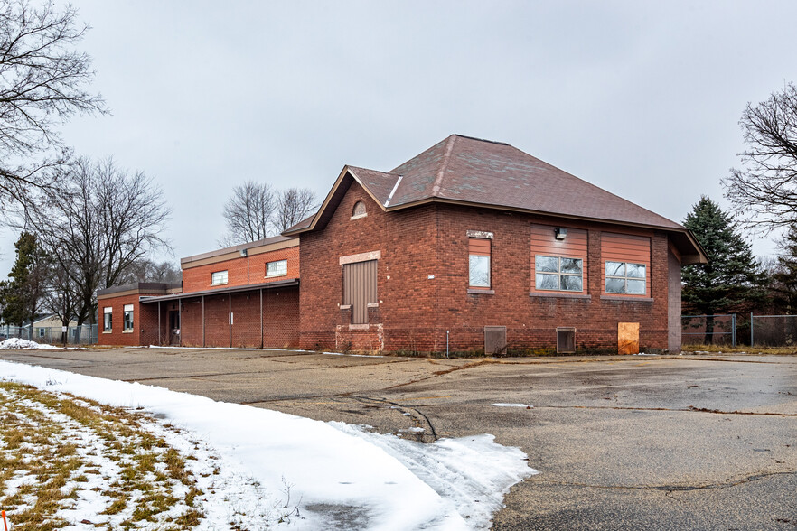 W7908 County Road Z, Onalaska, WI for sale - Primary Photo - Image 1 of 31