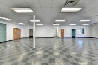 2679 Peachtree Sq, Doraville, GA for rent Building Photo- Image 1 of 14