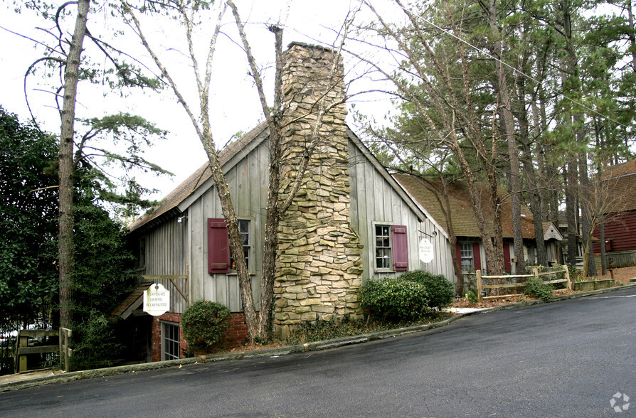 5205 Oak Park Rd, Raleigh, NC for sale - Building Photo - Image 1 of 1