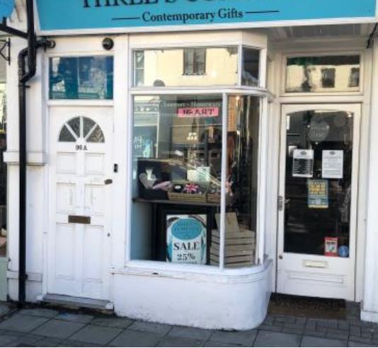 96 Leigh Rd, Leigh On Sea for sale Primary Photo- Image 1 of 1