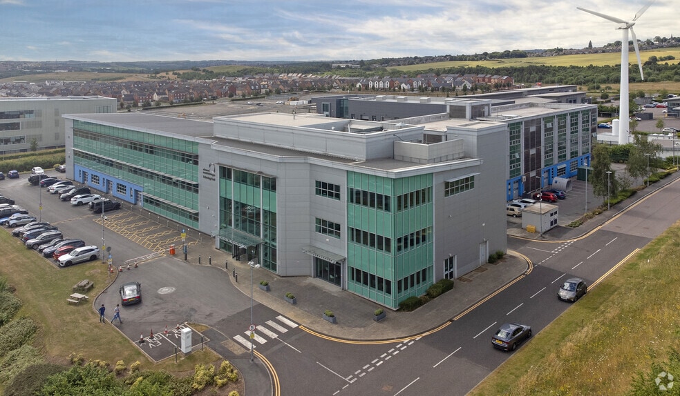 Brunel Way, Rotherham to rent - Building Photo - Image 2 of 14