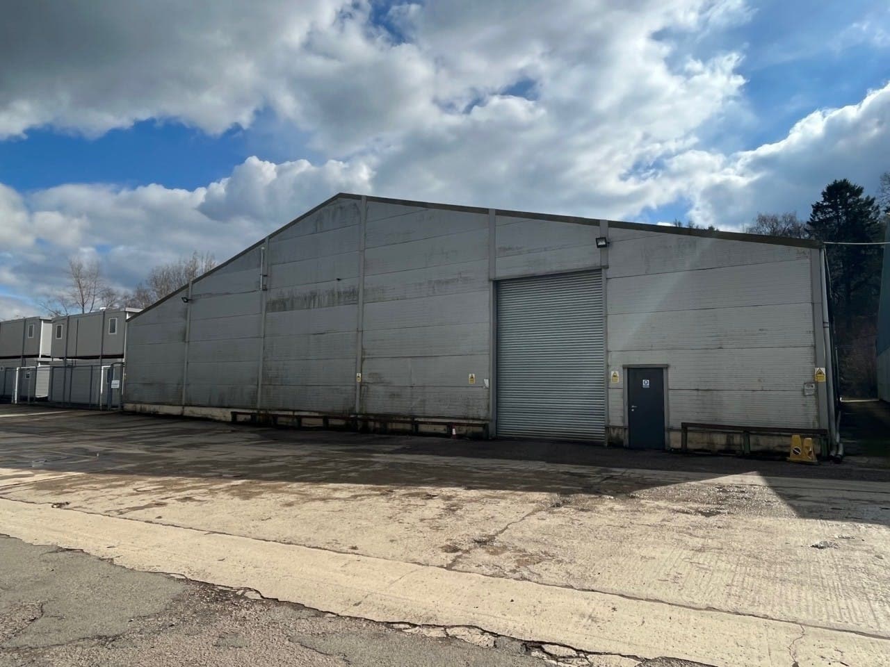 Wotton Rd, Brill to rent Building Photo- Image 1 of 3