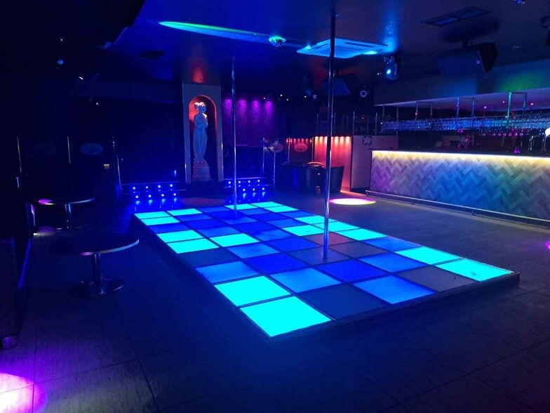 47 Broad St, Banbury for sale - Interior Photo - Image 2 of 10