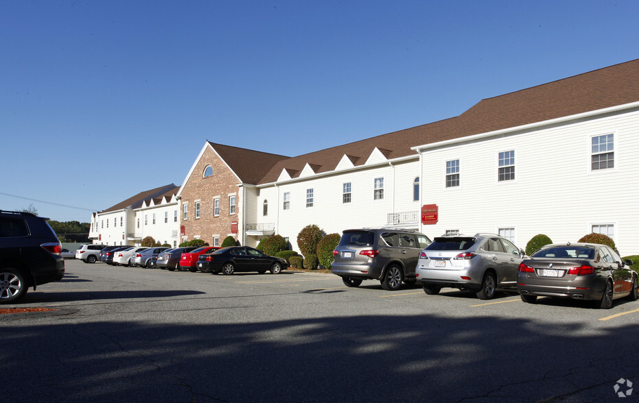 200 Old Main St, Tewksbury, MA for sale - Building Photo - Image 1 of 1