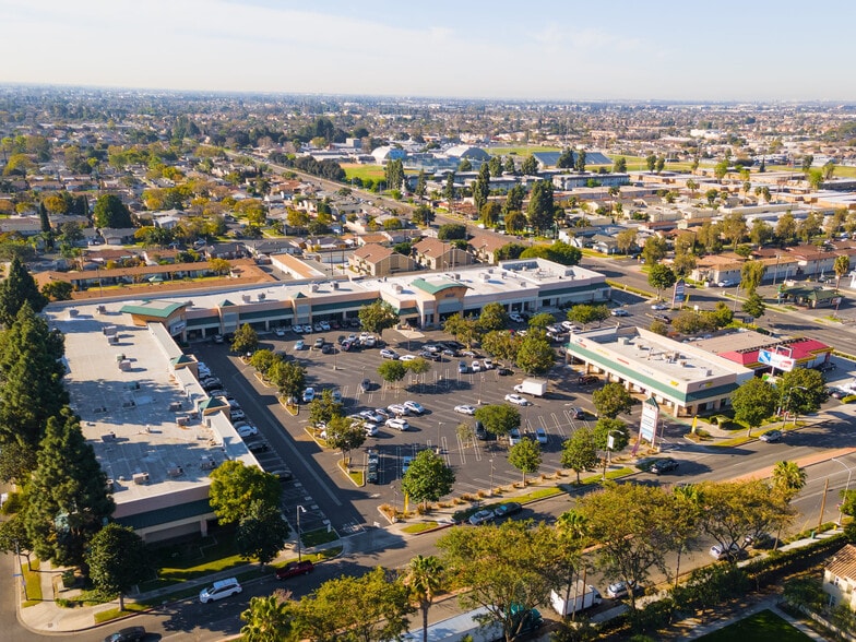 3150-3170 W Lincoln Ave, Anaheim, CA for rent - Aerial - Image 2 of 31