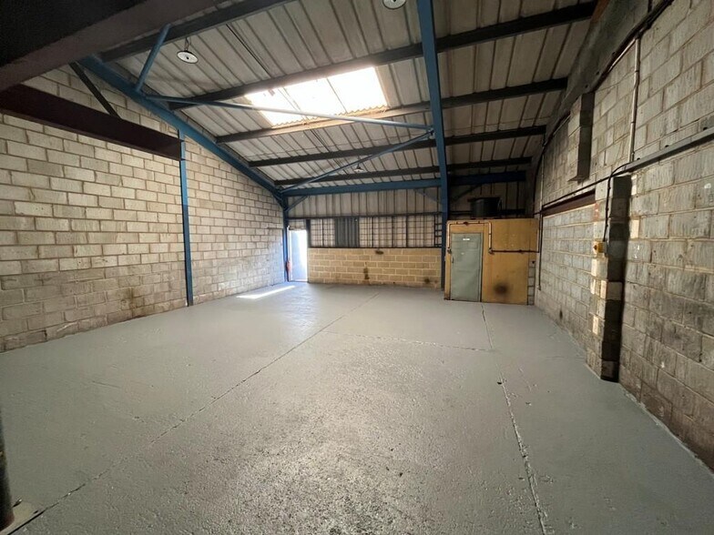 Commerce Way, Lawford to rent - Building Photo - Image 2 of 7
