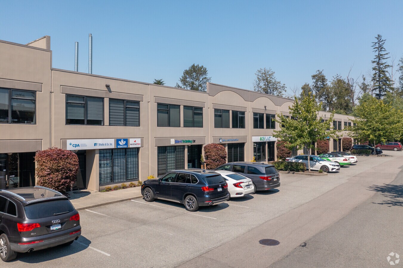 8988 Fraserton Ct, Burnaby V5J 5H8 300