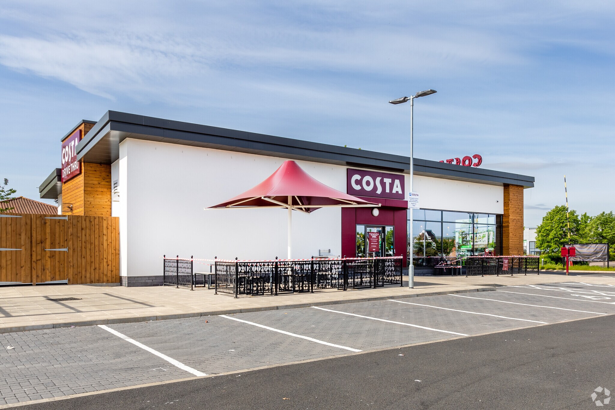 Springkerse Retail Park, Stirling for sale Primary Photo- Image 1 of 1