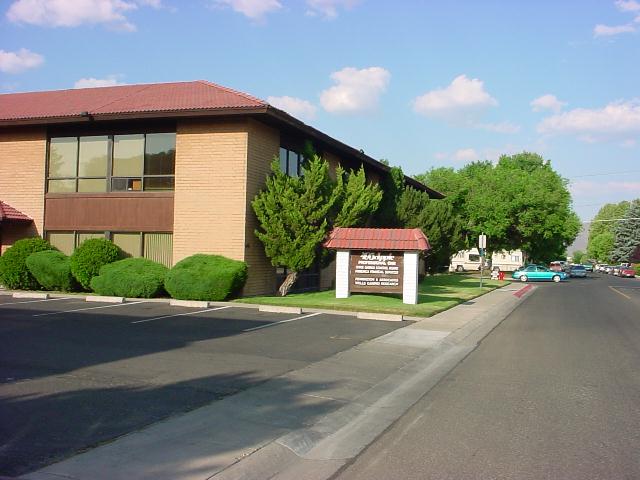 495 Apple St, Reno, NV for rent - Building Photo - Image 2 of 3