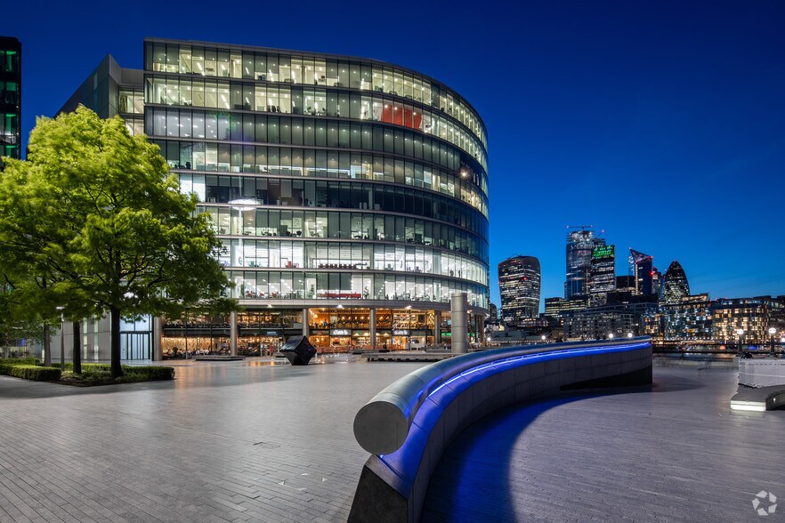 2 More London Riverside, London to rent - Building Photo - Image 2 of 8