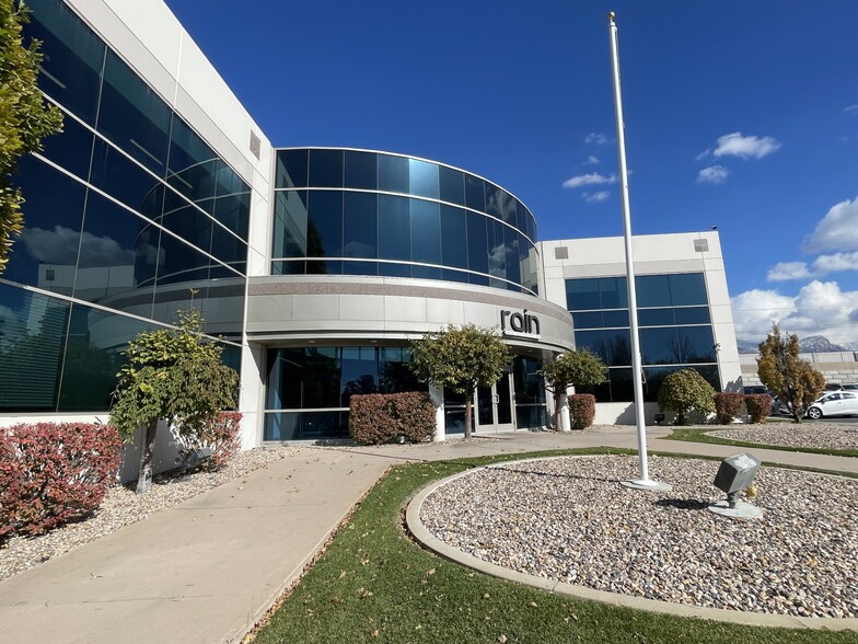 1365 W Business Park Dr, Orem, UT for rent - Building Photo - Image 3 of 14