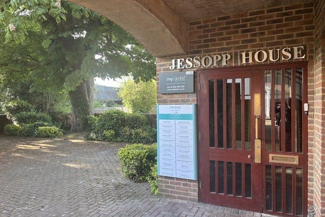 26-28 Mill Ln, Wimborne to rent - Building Photo - Image 2 of 2