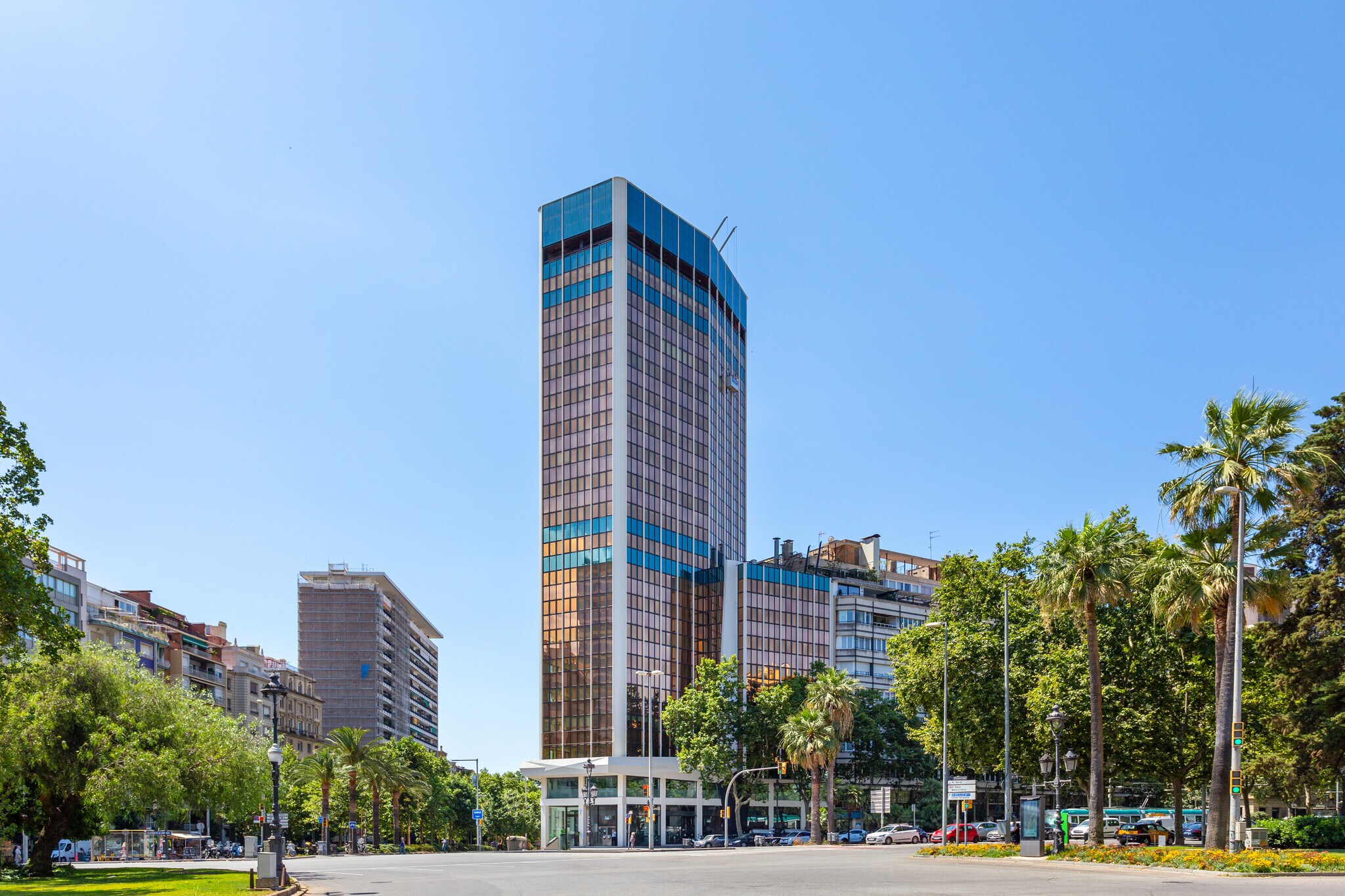 Plaça de Francesc Macià, Barcelona, Barcelona to rent Floor Plan- Image 1 of 5