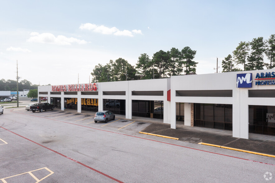 3040 Fm 1960 Rd E, Houston, TX for rent - Building Photo - Image 1 of 6