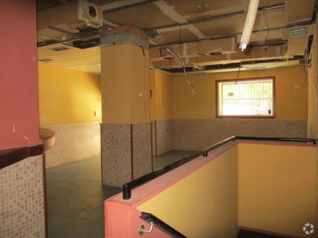 Azuqueca de Henares, GUA 19200 - Unit Puerta 01 - - Interior Photo - Image 2 of 8