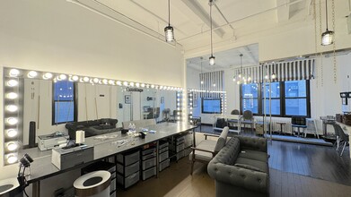 39-41 W 38th St, New York, NY for rent Interior Photo- Image 1 of 6