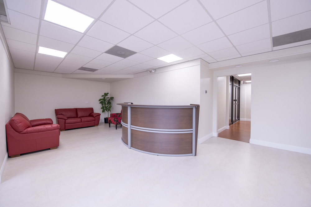 9900 W Sample Rd, Coral Springs, FL for rent Lobby- Image 1 of 9